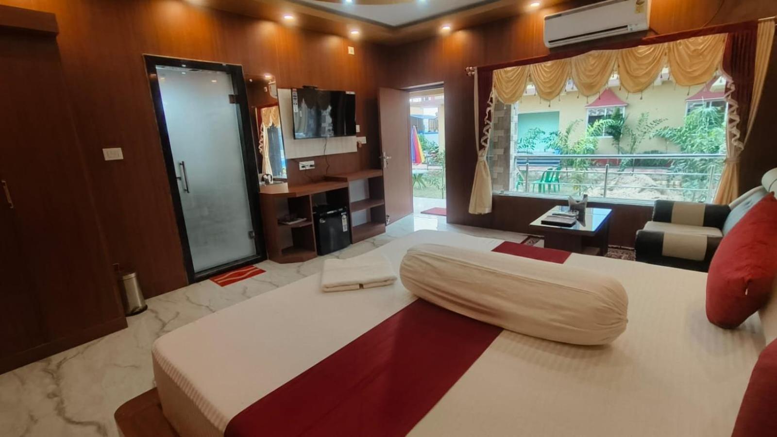Resort Saikat Saranya Mandarmani Esterno foto